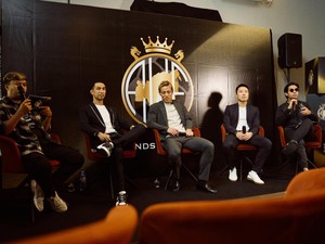 Keisuka Honda Cs Bakal Main Lawan Tim Liga 1, Sembari Beramal
