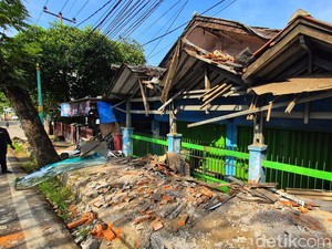 Izin Pangkalan Bus di Pudunan Asem Disorot Usai Kecelakaan Maut