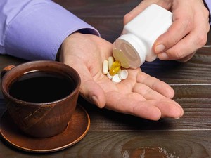 Konsumsi Kopi Saat Minum Obat? Hati-hati Efek Obat Jadi Tak Optimal