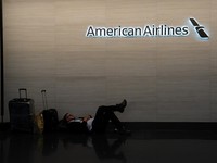 Kekurangan Staf, Antrean Bandara Kini Tembus 4,5 Jam