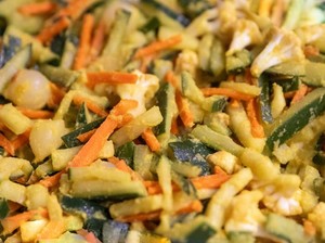 Resep Acar Kuning Timun Tanpa Santan yang Asam Segar