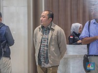 3 Jam Berlalu, Dirut Sritex Iwan Kurniawan Masih Diperiksa Kejagung