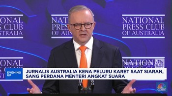 Video: Jurnalis Australia Kena Peluru Karet Saat Siaran