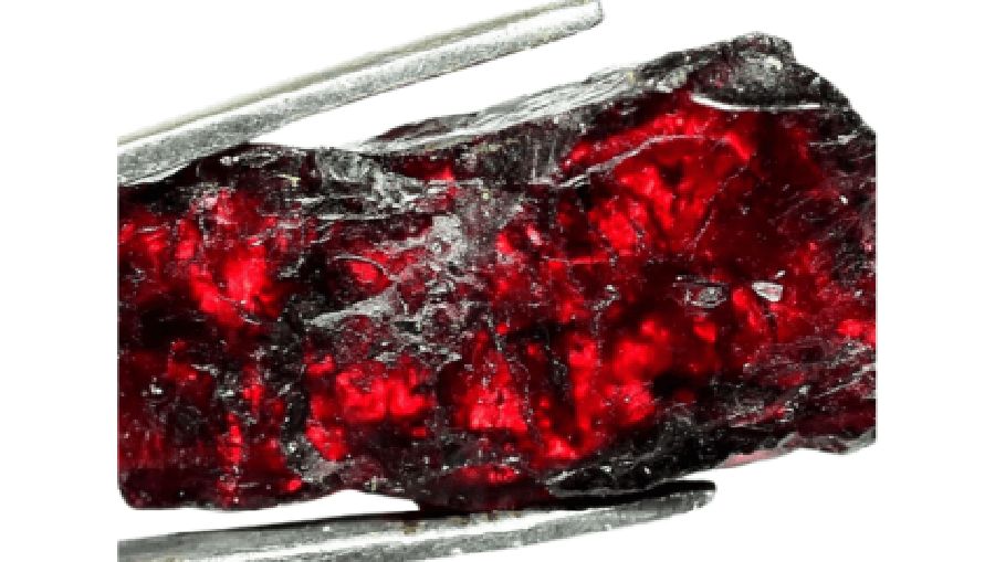 Painite (bcgoldadventures.com)