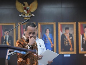 Bahlil Ungkap Gag Nikel Dapat Izin Tambang di Raja Ampat Era Orde Baru