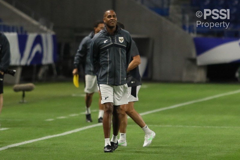 Timnas Indonesia menjalani sesi latihan terakhir jelang laga penutup Grup C babak ketiga Kualifikasi Piala Dunia 2026 melawan Jepang. Latihan digelar di Stadion Suita City, Selasa (10/6/2025), di bawah pengawasan langsung pelatih kepala Patrick Kluivert. Timnas Indonesia menjalani sesi latihan terakhir jelang laga penutup Grup C babak ketiga Kualifikasi Piala Dunia 2026 melawan Jepang. Latihan digelar di Stadion Suita City, Selasa (10/6/2025), di bawah pengawasan langsung pelatih kepala Patrick Kluivert. (Dok. PSSI)