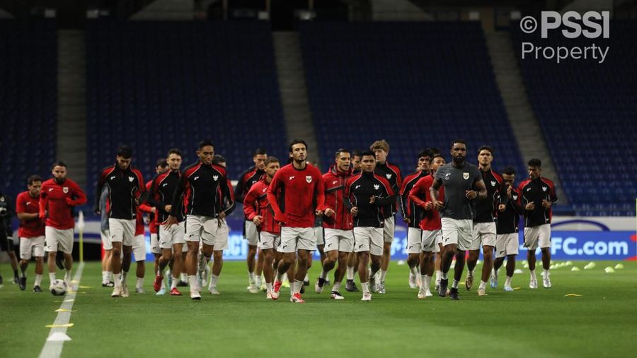 Timnas Indonesia menjalani sesi latihan terakhir jelang laga penutup Grup C babak ketiga Kualifikasi Piala Dunia 2026 melawan Jepang. Latihan digelar di Stadion Suita City, Selasa (10/6/2025), di bawah pengawasan langsung pelatih kepala Patrick Kluivert. Timnas Indonesia menjalani sesi latihan terakhir jelang laga penutup Grup C babak ketiga Kualifikasi Piala Dunia 2026 melawan Jepang. Latihan digelar di Stadion Suita City, Selasa (10/6/2025), di bawah pengawasan langsung pelatih kepala Patrick Kluivert. (Dok. PSSI)