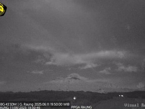 Gunung Raung Erupsi Lagi, Kolom Abu 600 Meter