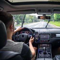 Mobil Bekas 0 Km Berserakan di China, Berapa Kilometer yang Aman?