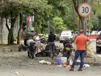 Penampakan Bom Meledak Bak Gempa, 7 Warga Tewas