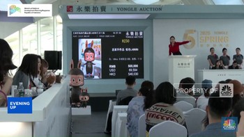 Video: Labubu Seharga Rp 2,4 Miliar Terjual di China