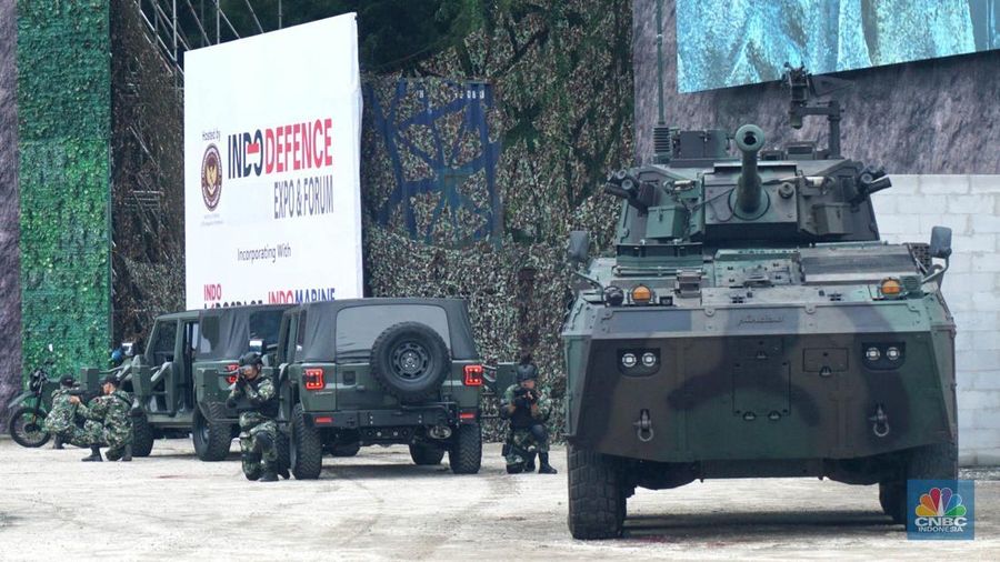 Pameran industri pertahanan internasional Indo Defence Expo & Forum 2025 di JIEXPO Kemayoran, Jakarta, Rabu (11/6/2025). (CNBC Indonesia/Muhammad Ssabki) Pameran industri pertahanan internasional Indo Defence Expo & Forum 2025 di JIEXPO Kemayoran, Jakarta, Rabu (11/6/2025). (CNBC Indonesia/Muhammad Ssabki)