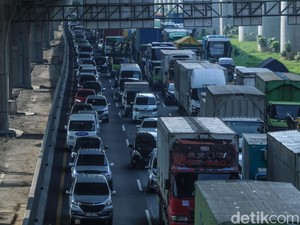 Info Lalu Lintas Tol Arah Jakarta Pagi Ini: Jagorawi-Japek Padat