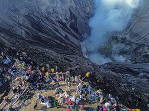 Kawasan Gunung Bromo Ditutup Mulai 30 Mei untuk Ritual Yadnya Kasada