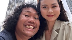 Menangis, Cesen Cerita Kado Ultah Paling Berkesan dari Marshel Widianto