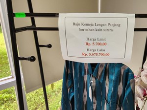 Kemeja Sutra Dipatok Goceng Malah Cuan 1.000 Kali Lipat di Lelang KPK