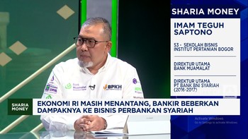 Video: Bankir: Ekonomi Terguncang, Saatnya Bank Syariah 