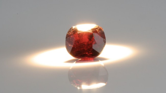 7 Batu Permata Paling Langka di Dunia, Nilainya 1.000 Kali Berlian