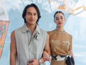 Jefri Nichol Bucin, Teleponan dengan Ameera Khan Sampai 48 Jam