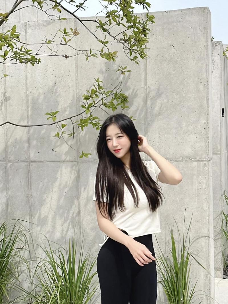 Bintang Mukbang Tzuyang Makan Segunung Malah Makin Kurus, Ini Penyebabnya