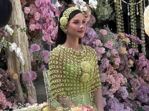 Pesona Alyssa Daguise Jalani Prosesi Siraman dengan Adat Sunda