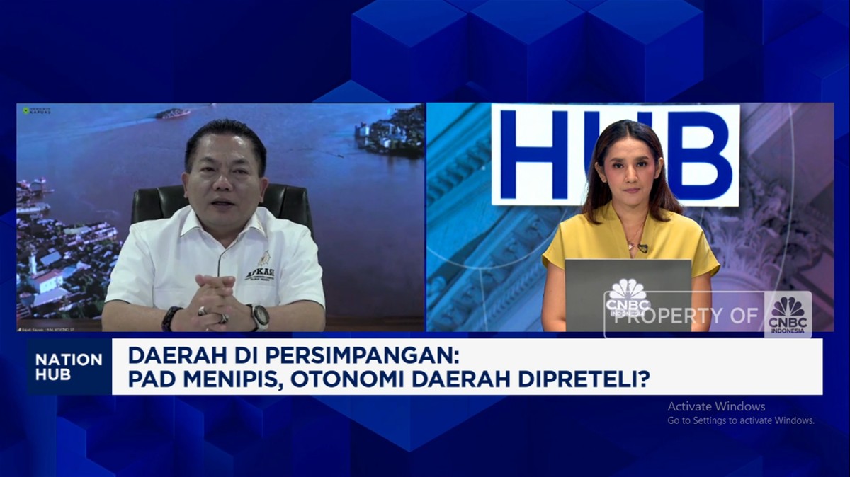    Jembatan Asa Kapuas: Transmigrasi Lokal Jadi Kunci Dongkrak Ekonomi?   Dari Jembatan ke Lapangan Kerja: Kapuas Ubah Transmigrasi Jadi Mesin Ekonomi   Kapuas 'Bangun Jembatan, Bangun Ekonomi': Kisah Sukses Transmigrasi Lokal   Video Viral: Jembatan Ini Bukan Sekadar Beton, Tapi Harapan Baru