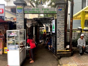 Gang Bengkel di Bandung yang Sempit tapi Punya Daya Tarik