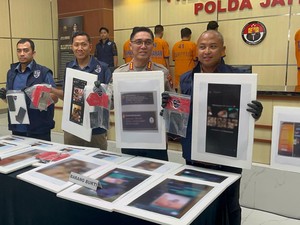 Polisi Duga Ada Kemungkinan Anggota Grup Gay dari Luar Jatim
