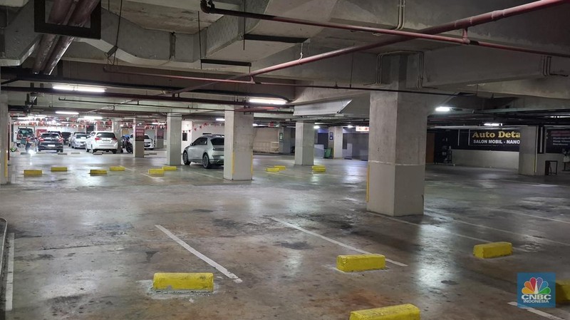 Kondisi Terkini Mall Kekinian di Cinere, Jumat (13/6/2025). (CNBC Indonesia/Chandra Dwi Pranata)