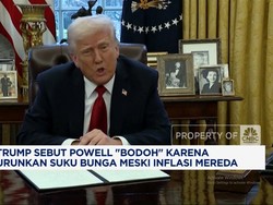 Video: Lagi, Trump Sebut Powell "Bodoh" Tak Turunkan Suku Bunga