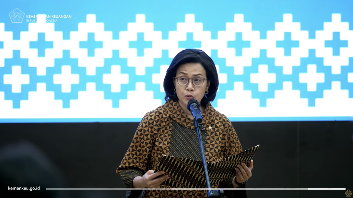    Sri Mulyani: Dunia di Ujung Tanduk, Semua Negara Saling Sikut!   Perang Dingin Ekonomi? Sri Mulyani Bongkar Ketegangan Global!   Gawat! Sri Mulyani Sebut Dunia Kacau Balau Akibat Konflik!   Alarm dari Sri Mulyani: Dunia Bersitegang, Indonesia Harus Siap!   