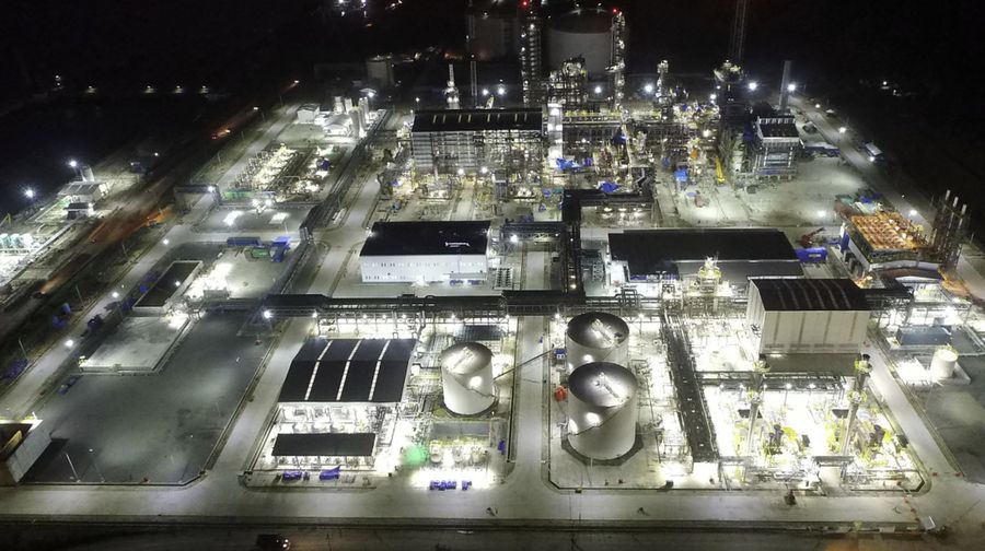 Penggunaan Lampu LED oleh PT ESSA Industries Indonesia: Hemat Energi, Ramah Lingkungan Penggunaan Lampu LED oleh PT ESSA Industries Indonesia: Hemat Energi, Ramah Lingkungan
