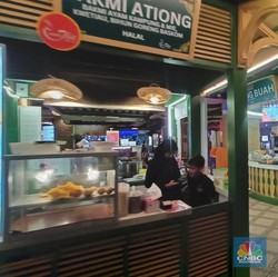Mal Ini Bak Bangkit dari Kubur, Restoran Banyak-Pengunjung Berdatangan