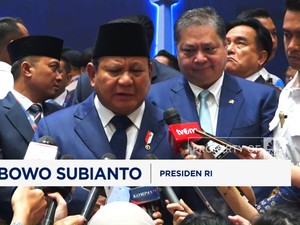 Video: Prabowo Bantah Isu Reshuffle Kabinet