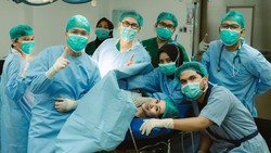 Aaliyah Massaid Lahirkan Putra Pertama, Diberi Nama Ahmad Arash Omara Thariq