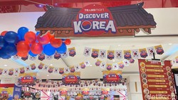 Buruan Serbu! Aneka Produk Makanan Mejeng di Transmart Discover Korea