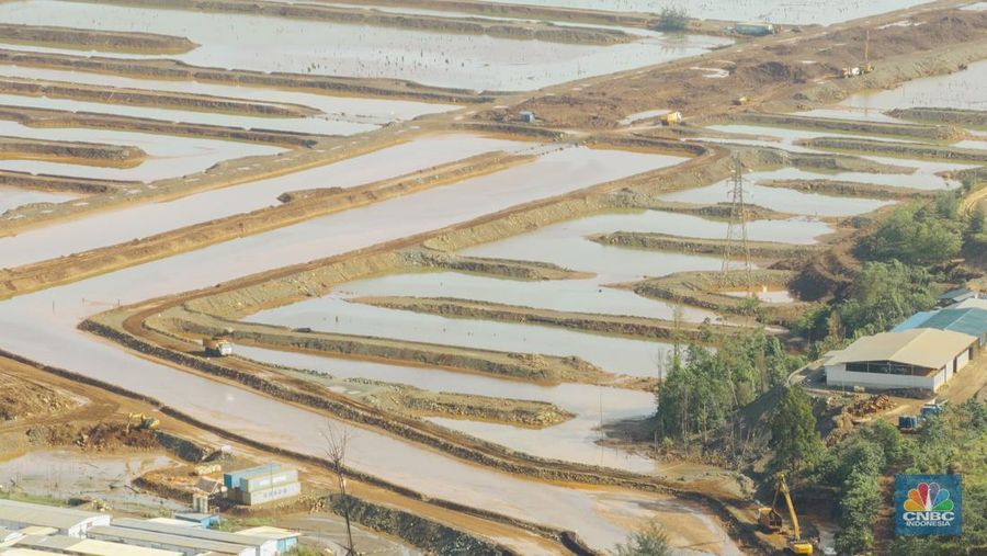 Sedimen Pound milik Harita Nikel di Obi, Halmahera Selatan. (CNBC Indonesia/Pratama Guitarra)