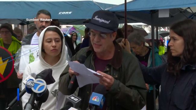 Video: Demo Trump, Warga-Artis Hollywood Gelar Aksi "No Kings Day"