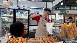 Jajan Yuk! Ada Nasi Cumi hingga Cakwe Jumbo di Festival Kuliner Jaksel