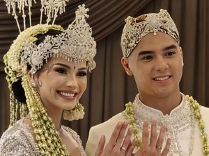 Video: Momen Ijab Kabul Al Ghazali dan Alyssa Daguise