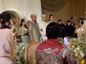 Al Ghazali Resmi Menikah, Ahmad Dhani dan Maia Estianty Akrab