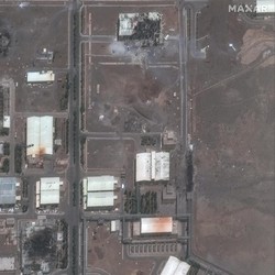 Penampakan Satelit Fasilitas Nuklir Iran Usai Dibombardir Israel