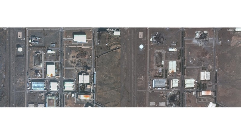 Gambar citra menunjukkan fasilitas nuklir Natanz sebelum dan setelah serangan udara Israel di Iran. (Maxar Technologies/Handout via REUTERS)