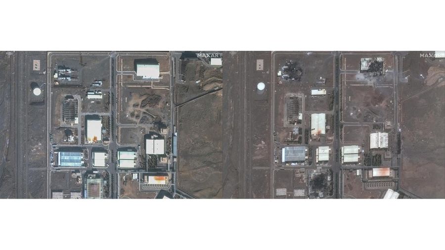 Gambar citra menunjukkan fasilitas nuklir Natanz sebelum dan setelah serangan udara Israel di Iran. (Maxar Technologies/Handout via REUTERS)