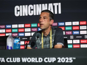 Kata Pelatih Auckland usai Diobok-obok Bayern