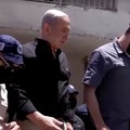 Netanyahu Akhirnya Muncul! Lihat Kehancuran Kota Usai Dibombardir