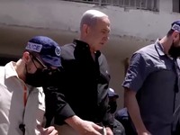 Netanyahu Akhirnya Muncul! Lihat Kehancuran Kota Usai Dibombardir