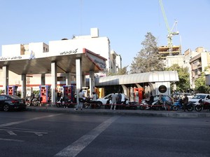 Video Iran Perketat Keamanan: Internet Dibatasi-Dirikan Pos Pemeriksaan