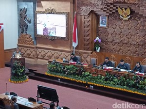DPRD Usul Pembangunan Parkir Bawah Tanah di Lapangan Puputan Badung