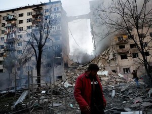 Rudal Rusia Hantam Ibu Kota Ukraina, 14 Orang Tewas